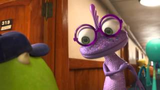 Monsters University  Mike incontra Randy  Clip dal film  HD [upl. by Bonns44]