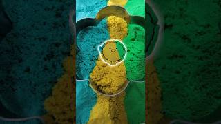 Kinetic Sand cut and crunch kineticsand kineticsend holidayswithyoutube sand [upl. by Bakeman56]