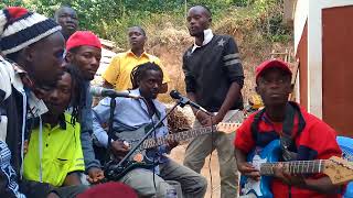 simba katombi live 🎸 inyokoni Boyz band subscribe [upl. by Masera136]