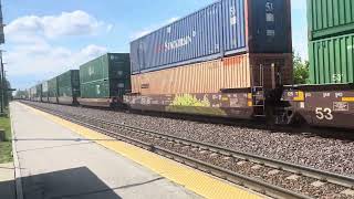 Eastbound intermodal train in Elburn Illinois railfans unionpacific [upl. by Hesketh198]