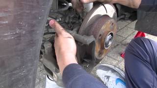 Peugeot 207  Changing the rear brake discs  Removing the old bits [upl. by Bennett]