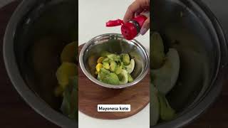 MAYONESA KETO DE AGUACATE keto recetaketo dietaketo mayonesa mayonesaketo [upl. by Rizas]