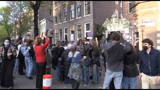 Amsterdam protesta filoPalestina occupato un edificio del campus [upl. by Orabla508]