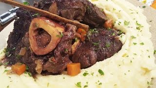 Ossobuco a la cacerola con puré de papas [upl. by Yllac]