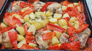 CENA PRONTA SENZA SFORZO POLLO AL FORNO FENOMENALE CON PEPERONI E PATATE TUTTI LO AMERANNO [upl. by Barden541]