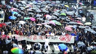 হোক কলরববৃষ্টি ভেজা সেই মিছিল  Hok Kolorob  Student Protest rally 2014 [upl. by Anirtal]