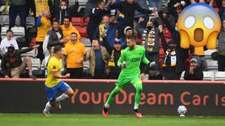 THE MOMENT TORQUAYS KEEPER SCORED A 96TH MINUTE GOAL IN THE PLAYOFF FINAL [upl. by Rorie509]