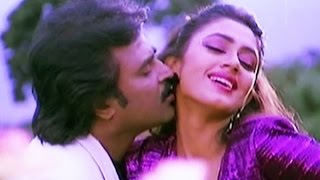 Adi Vaanmathi Romantic Tamil Song  Rajinikanth Shobana  Ilaiyaraaja  Siva  SP Balu Chithra [upl. by Kumagai]