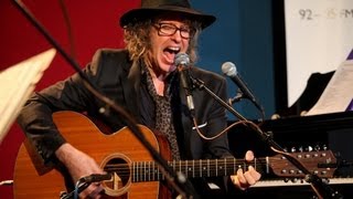 Waterboys Mike Scott and Steve Wickham perform Fishermans Blues [upl. by Aniale]