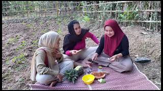 Serunya Ngerujak mangga amp Nanas di kebun [upl. by Leohcin648]