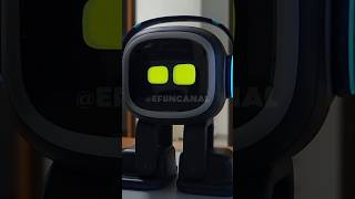 UM EMO COM OLHOS AMARELOS 🟡 emorobot efuncanal robozinho [upl. by Anneuq]