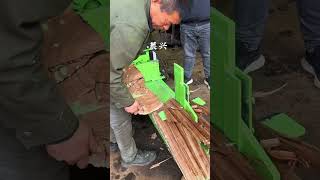 Wood splitting ax wood splitting method 22 [upl. by Natelson]