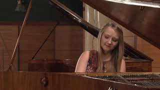 Aleksandra Świgut – F Chopin Polonaise in F minor Op 71 No 3 First stage [upl. by Kinson]