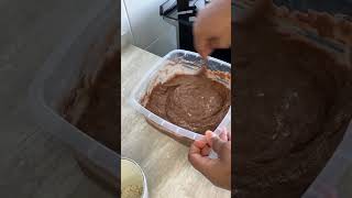 Bolo de banana com chocolate feito na boca do fogão asmr food bolo bolonofogão sobremesa [upl. by Carol]