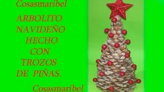 Adorno navideño recicladoArbolito hecho con trozos de piñas [upl. by Odilia]