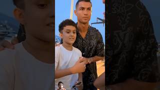 ❤️Cristiano Ronaldo market mein ghumne jata hai to uska respect£ kaise karta hai [upl. by Valry922]