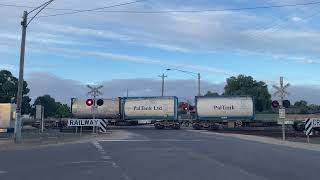 Thompson St Railway Crossing Dunolly [upl. by Page]