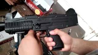 UZI Fully Automatic Blank Firing Machine Gun Demo [upl. by Idoj]