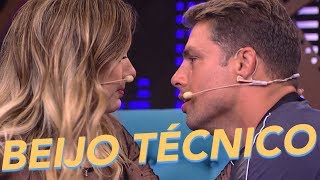 Beijo Técnico  Tatá Werneck  Cauã Reymond  Lady Night  Humor Multishow [upl. by Aicire]