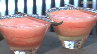 Gaspacho de tomates au melon et mousse de fraises par Bruno Viala [upl. by Ver]