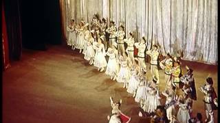 Polonaise and Cracovienne Bolshoi Ballet 1956 [upl. by Chouest]