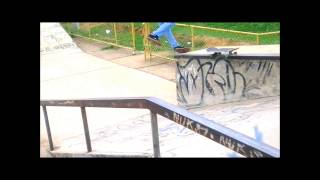 Some tricks in skatepark Guará [upl. by Relyuc]