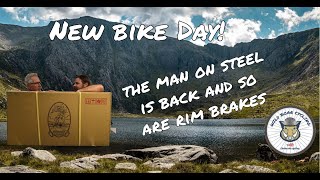 Steel bikes are real with rim brakes New Albion Privateer steel bicycle frame unboxing [upl. by Nohs662]