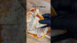 📌PIZZA IN PADELLA CON ACQUA E FARINA food simply easy viralvideo foodie light pizza healthy [upl. by Nahshun931]