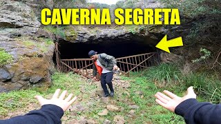 ESPLORAZIONE DI UNIMMENSA CAVERNA SEGRETA  TROVIAMO UNA PERSONA CHE VIVE LÌ [upl. by Ginnifer]