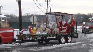 2016 South FarmingdaleNY Fire Department Santa Run 121716 [upl. by Niryt182]