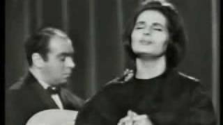 Barco Negro  Amália Rodrigues live in Cannes 1962 [upl. by Attelrac]