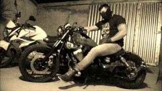 VIRAGO 250 BOBBER Pin Up  O RONCO DO MOTOR V2 [upl. by Lahsiv]