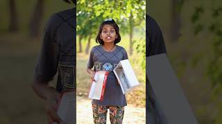 Betiyaan ko Gift🎁 me kya mila End me dekho shorts gift funny prank [upl. by Notreb85]