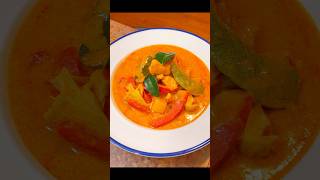 Thai Red Curry Chicken For Lunch [upl. by Conal3]