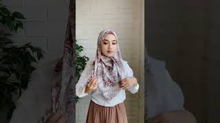 CARA BERHIJAB SEGIEMPAT SIMPLE MUDAH DAN CANTIK UNTUK GADIS AYU hijabstyle [upl. by Coopersmith]