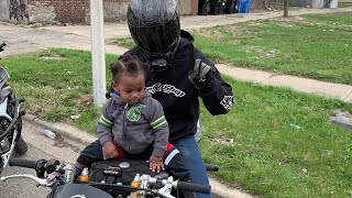 Why Kids LOVE Motorcycle Stunt Riding in Chicago Motovlog [upl. by Tonneson214]