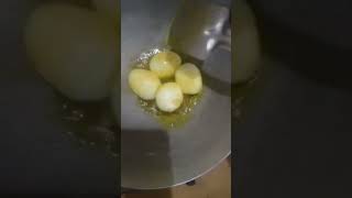 jisko jisko egg khana hai o like kar de pelice [upl. by Ailesor347]