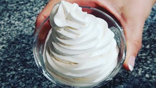 Crema Chantilly in 5 minute  Crema Chantilly en 5 minute  Whipped CreamTasty [upl. by Tellford]