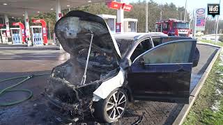 Tankstation Groote Bleek in Maarheeze tijdelijk dicht na autobrand [upl. by Halsy]