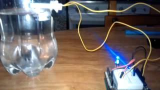 Sensor de nivel liquido y arduino o pinguino pic [upl. by Aretahs]