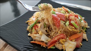 Glass Noodle StirFry Recipe quotPad Woon Senquot ผัดวุ้นเส้น  Hot Thai Kitchen [upl. by Eeznyl]