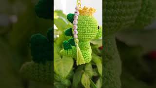 Llavero crochet Dino rey 👑 anime cute cosplayer kawaii amigurumi keychain crochet [upl. by Pucida]