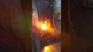 Hot forging sıcak dövme 55kg ÇUKURÇİMENLİLER DÖVME [upl. by Salkin]