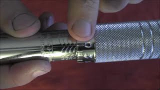 How to use torque wrench for beginners [upl. by Oigroig]