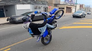 2023 YZ85 GETS BUSY THRU THE STREETS  ONEWAY RIDE [upl. by Goodhen]