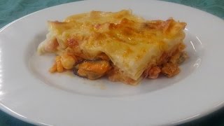 Lasagna al ragù di pesce [upl. by Nelleus285]