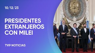 El presidente Milei recibió el saludo del rey de España y los mandatarios extranjeros [upl. by Ferri]