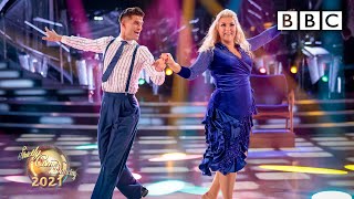 Sara Davies and Aljaž Skorjanec Cha Cha Cha to The Boss by Diana Ross ✨ BBC Strictly 2021 [upl. by Sekofski79]