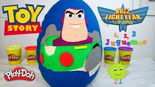 Huevo Sorpresa Gigante de Buzz Lightyear de Toy Story en Español de Play Doh [upl. by Sukramal]