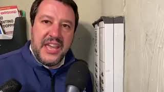 Salvini quotLei Spacciaquot suonare ai citofoni parodia [upl. by Aciria188]